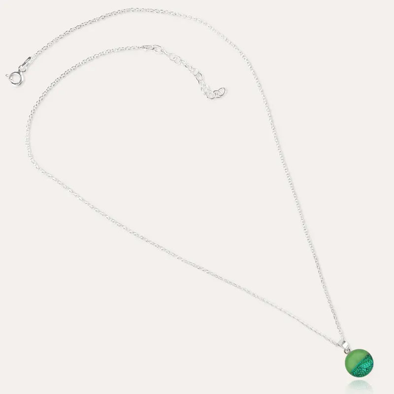 Collier femme qui pend en argent vert avantica