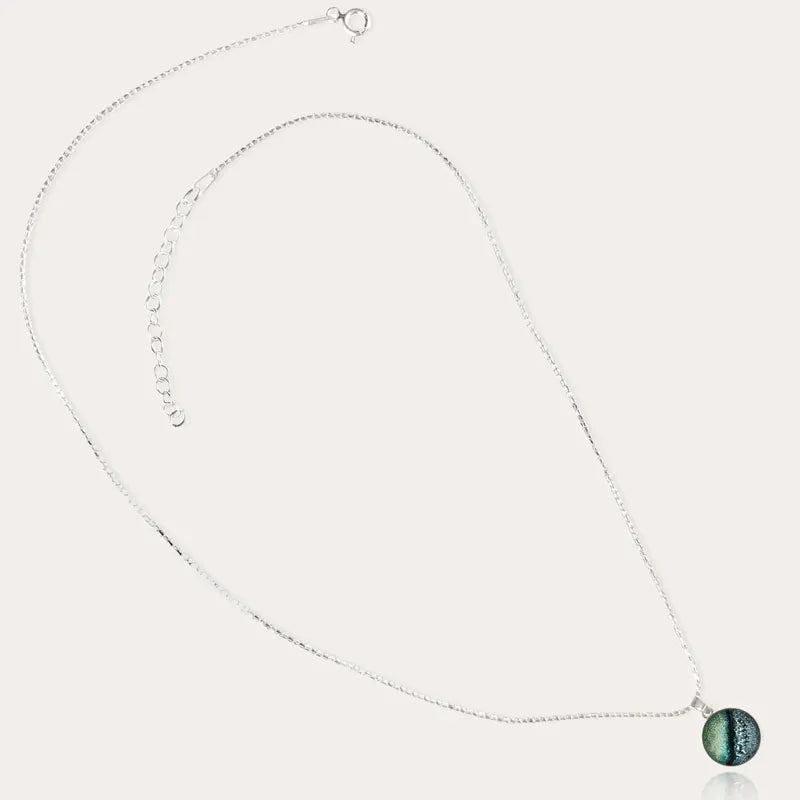 Collier raffiné onyx en argent vert oryna